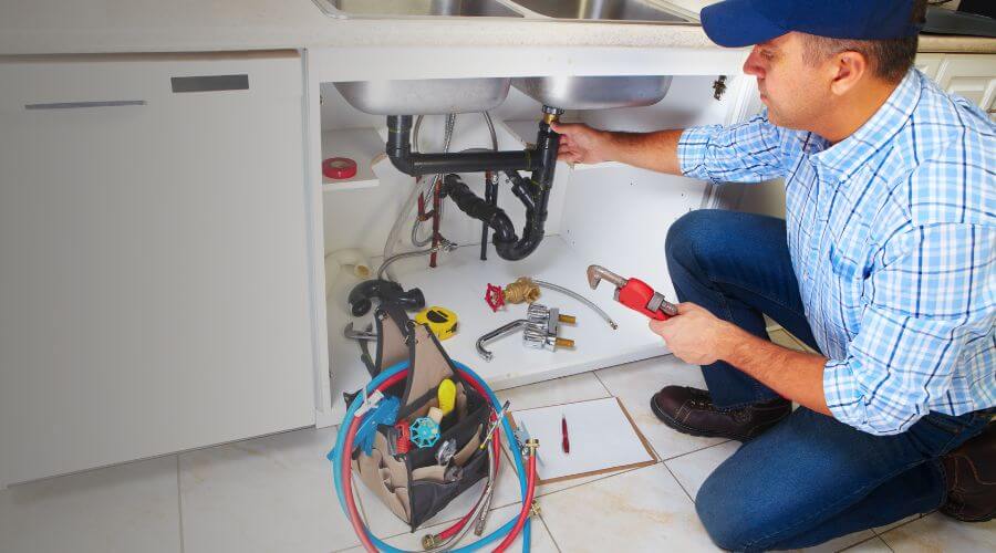Local tankless water heater installation in Little America, WY